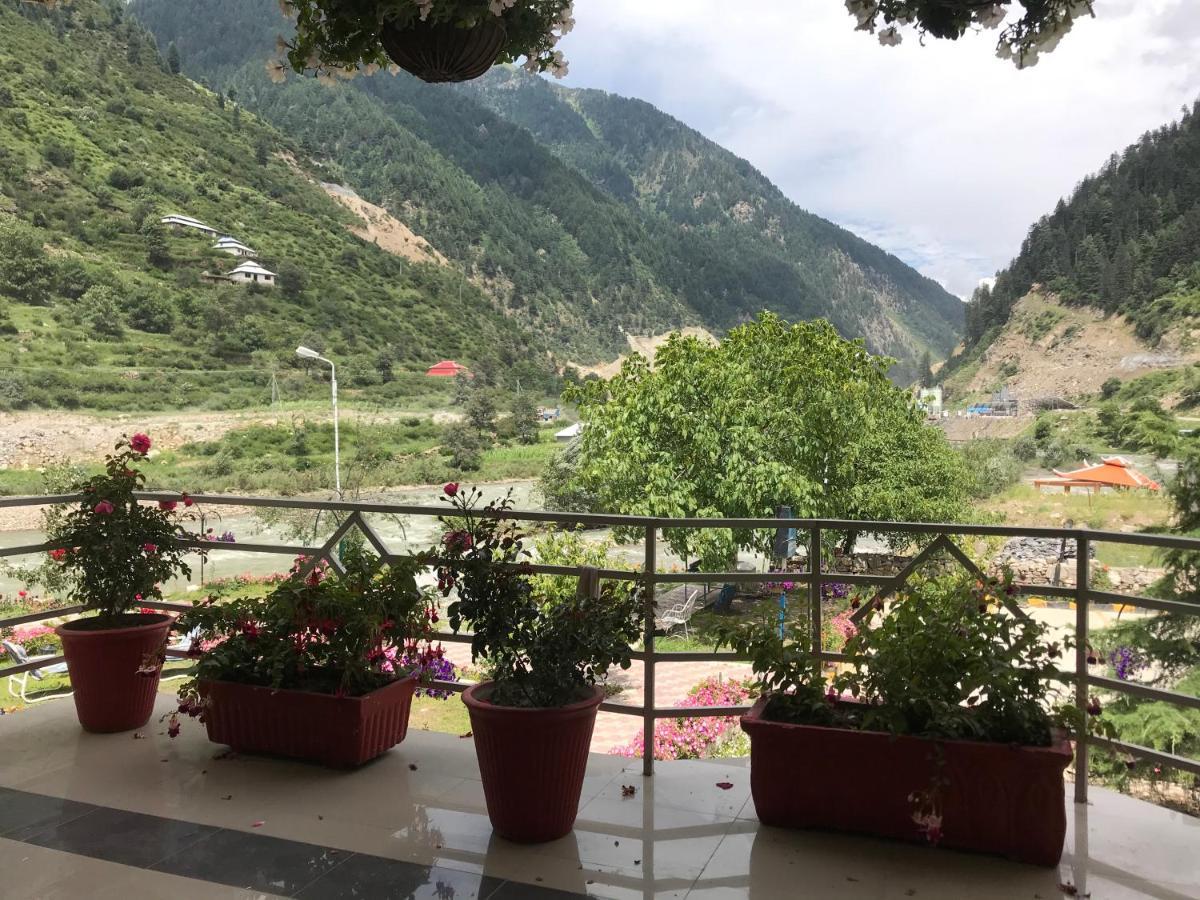 Parhena Cottages Bella Naran Luaran gambar