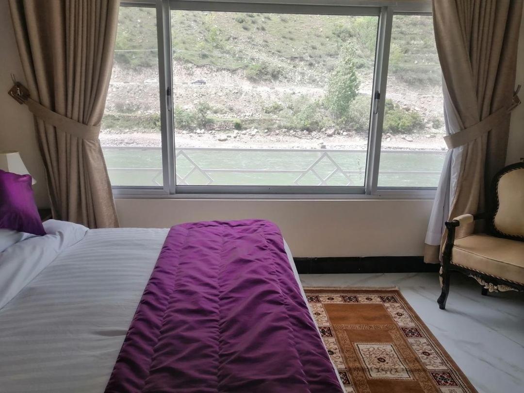 Parhena Cottages Bella Naran Luaran gambar