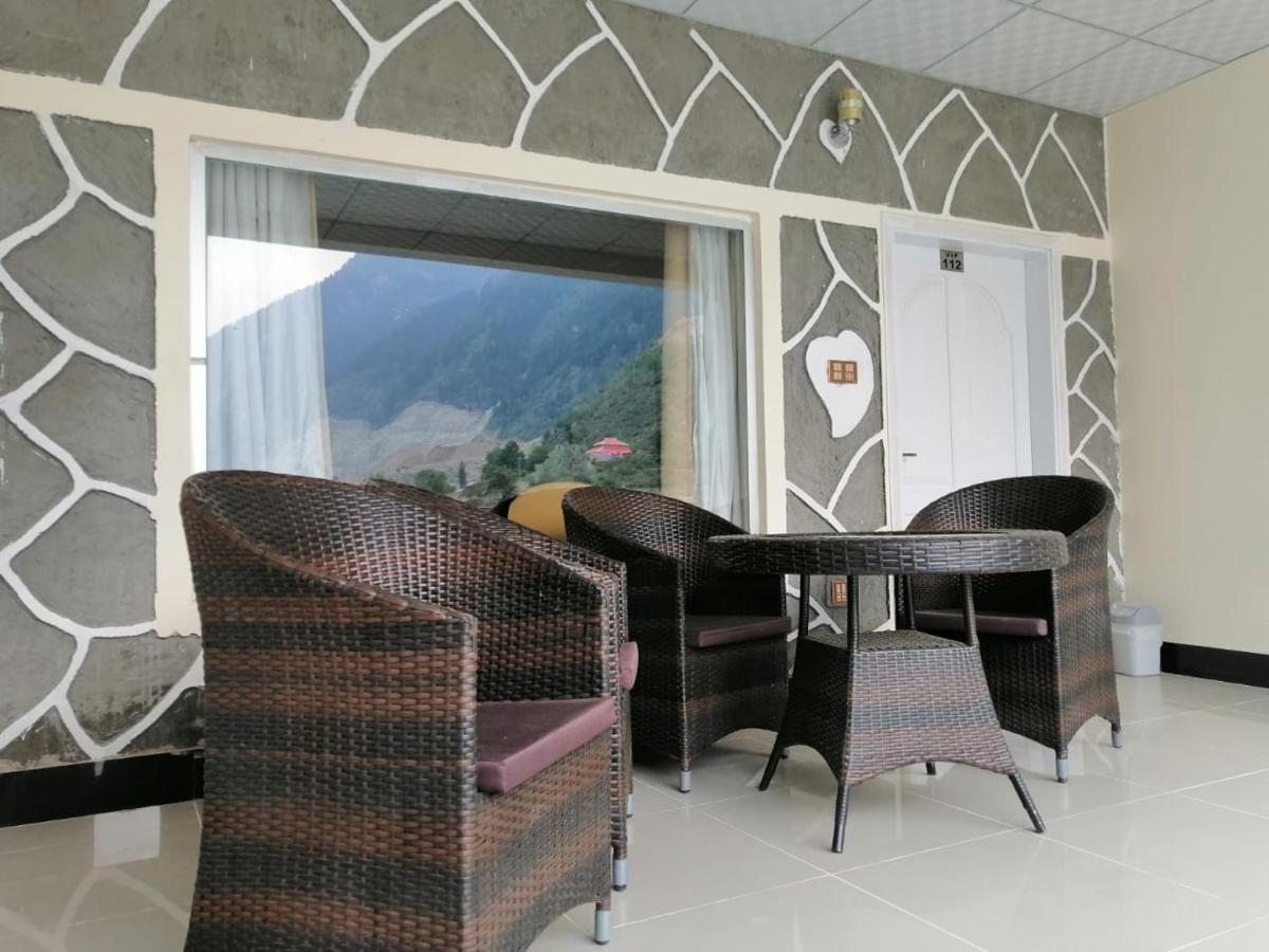 Parhena Cottages Bella Naran Luaran gambar