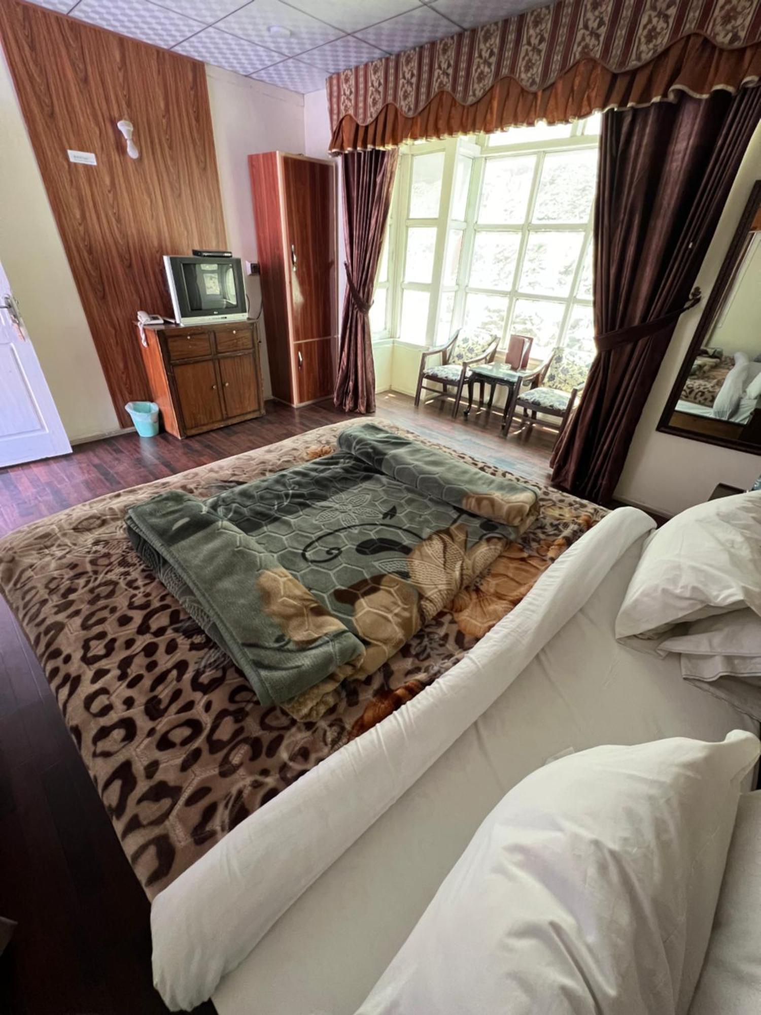 Parhena Cottages Bella Naran Luaran gambar