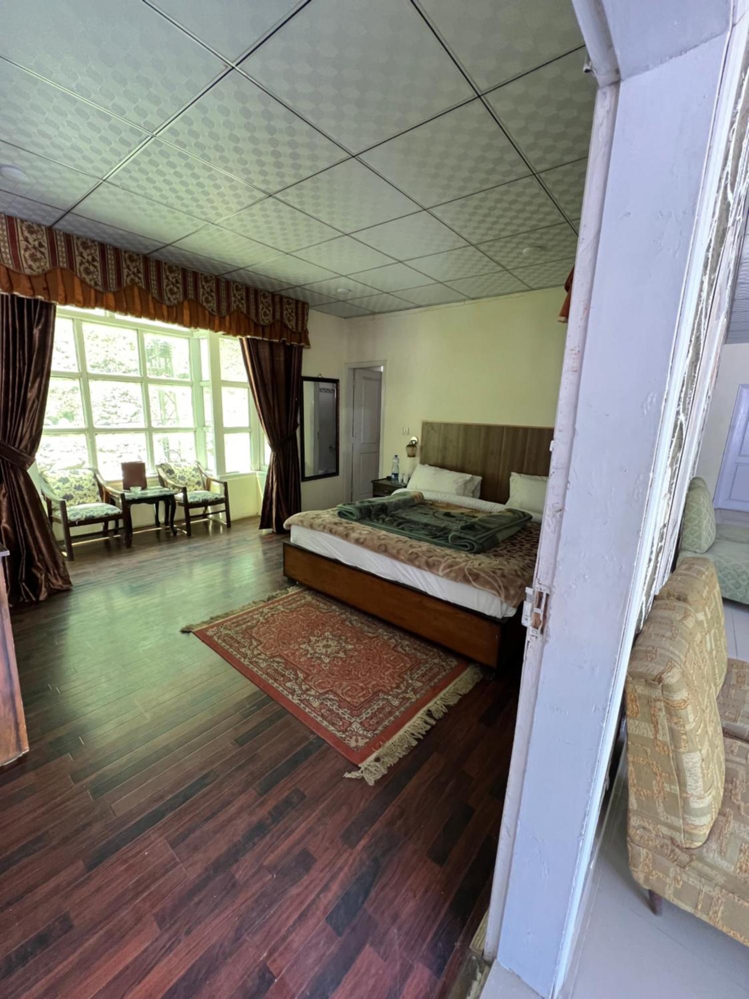 Parhena Cottages Bella Naran Luaran gambar